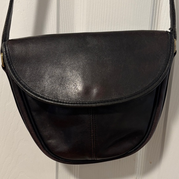 Coach Handbags - Coach Black Leather Shoulder Bag